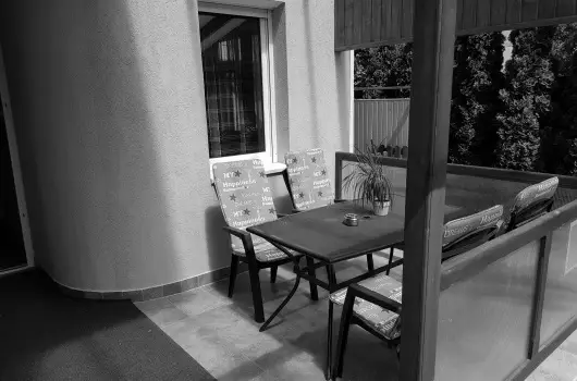 Napsug�r Resort - Majus 1. (min. 2 �j)