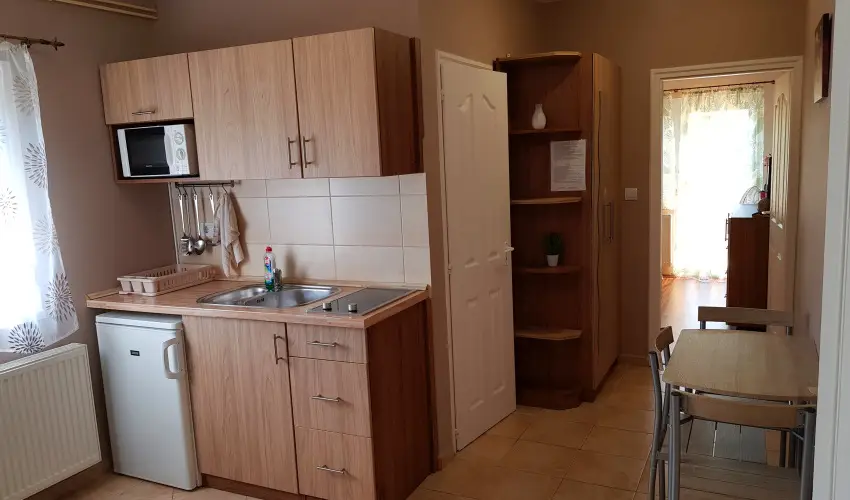 Napsug�r Villa B Si�fok - Majus 1. (min. 2 �j)