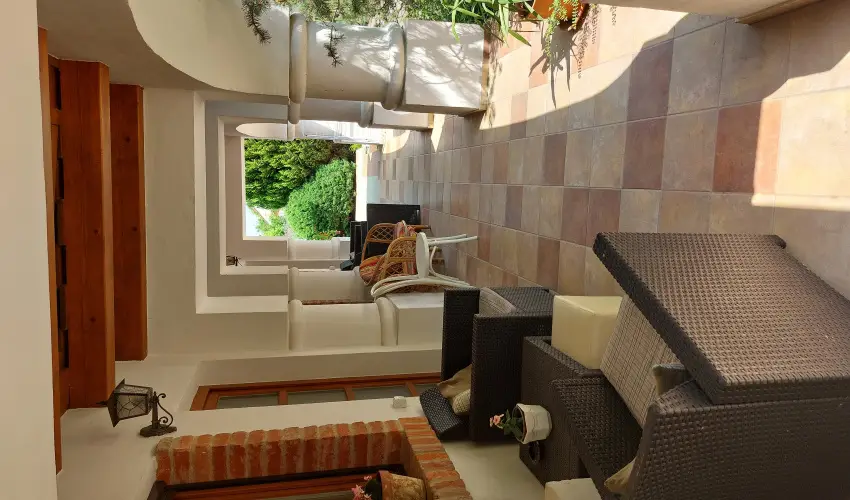 Ngy vszak Apartmanhz Zalakaros Zalakaros - Mjus 1. 