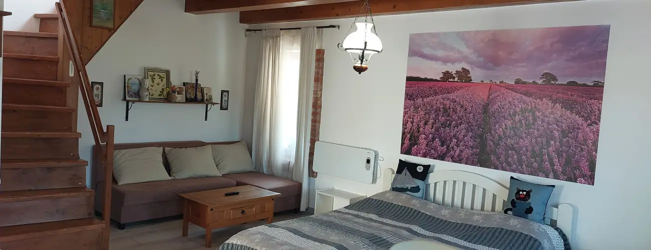 Ngy vszak Apartmanhz Zalakaros Zalakaros - Mjus 1. 