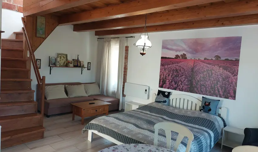 Ngy vszak Apartmanhz Zalakaros Zalakaros - Mjus 1. 