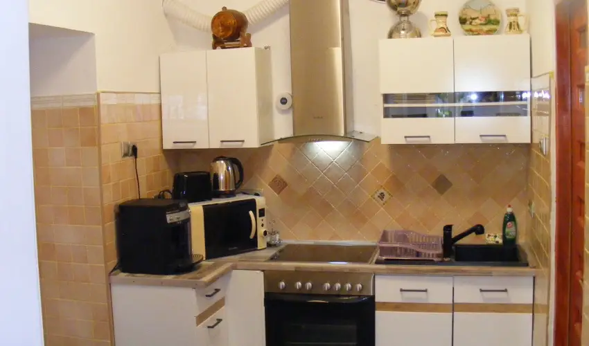 Ngy Glya Apartman Sarud - Mjus 1. (min. 2 j)