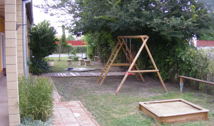 Ngy Glya Apartman Sarud - Mjus 1. (min. 2 j)