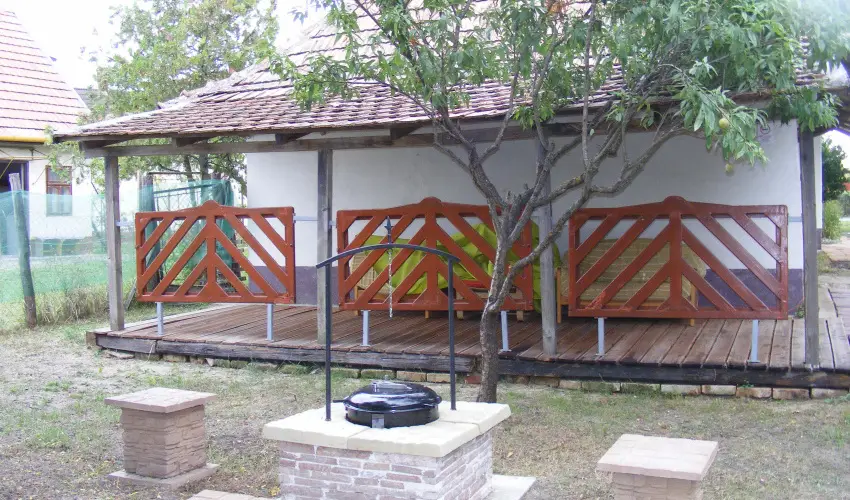 Ngy Glya Apartman Sarud - Mjus 1. (min. 2 j)