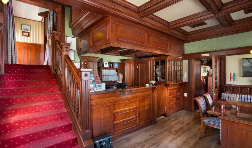 Nelson Hotel Hajd�szoboszl� - M�jus 1.