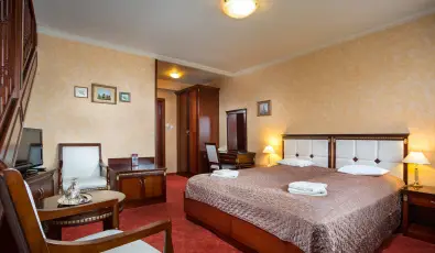 Nelson Hotel Hajd�szoboszl�