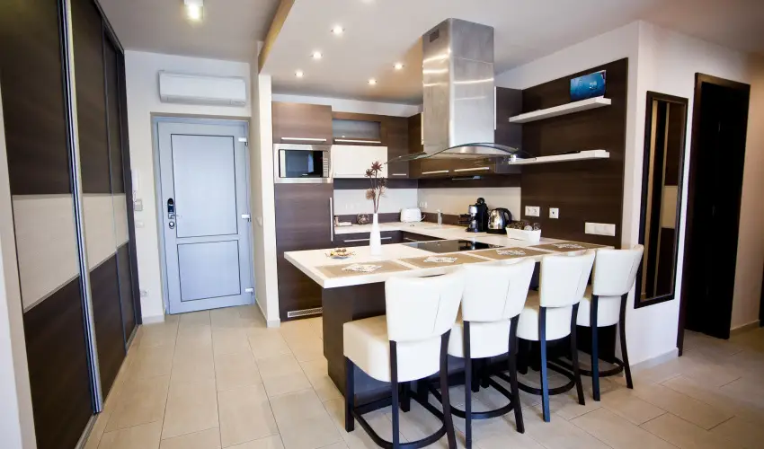 Nmeth Apartmanok Srvr - Mjus 1.  (min. 2 j)