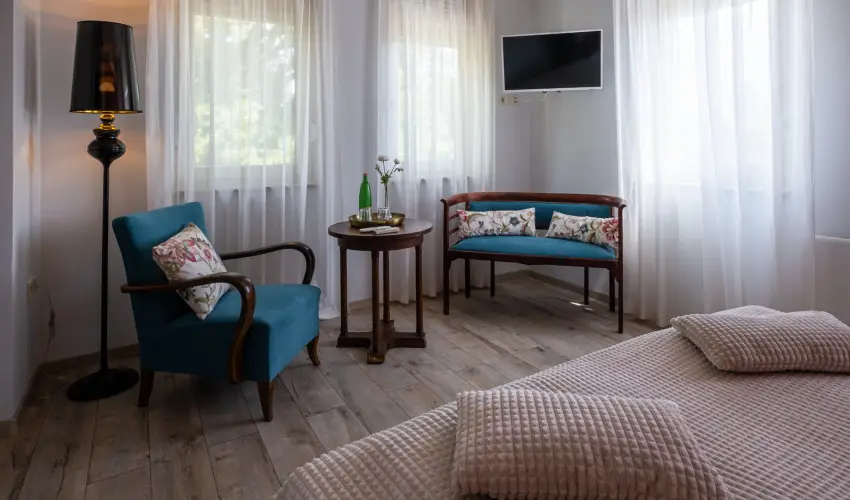 Neptun Badacsony Badacsony - Mjus 1.