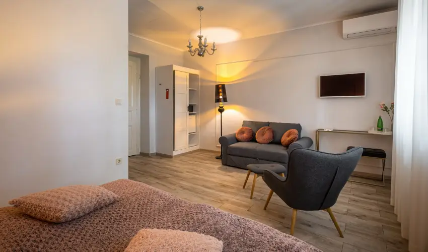 Neptun Badacsony Badacsony - Mjus 1.