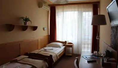 Nereus Park Hotel Balatonalmdi