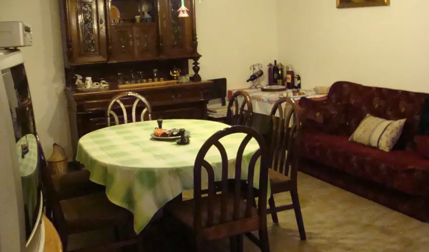 Nyugi Tanya Magyarts - Mjus 1. (min. 3 j)