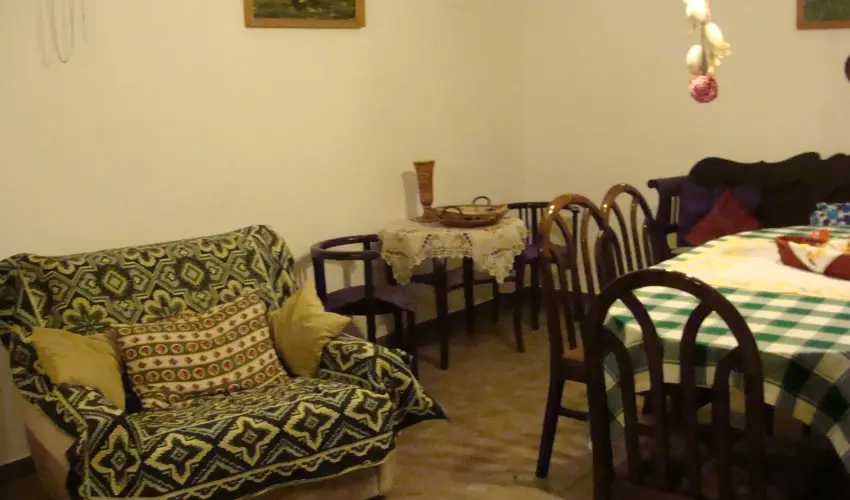 Nyugi Tanya Magyarts - Mjus 1. (min. 3 j)