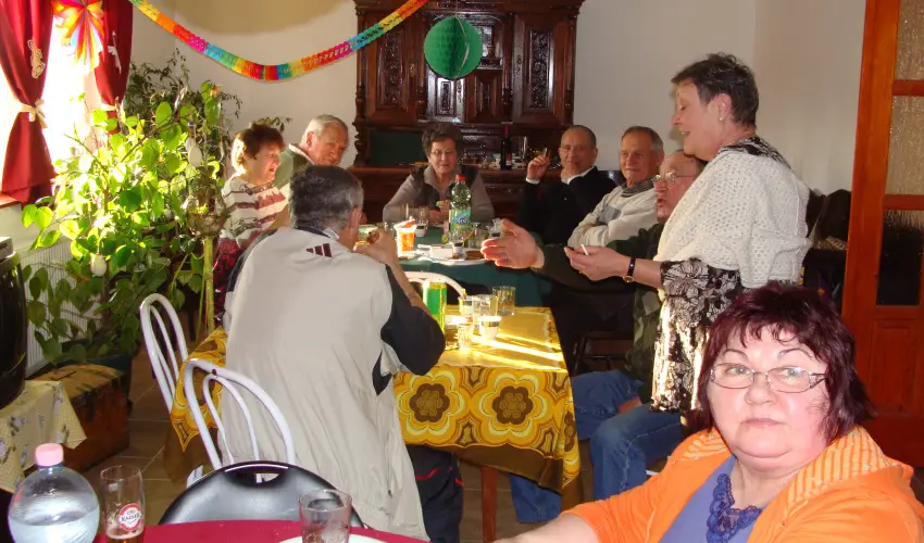 Nyugi Tanya Magyarts - Mjus 1. (min. 3 j)