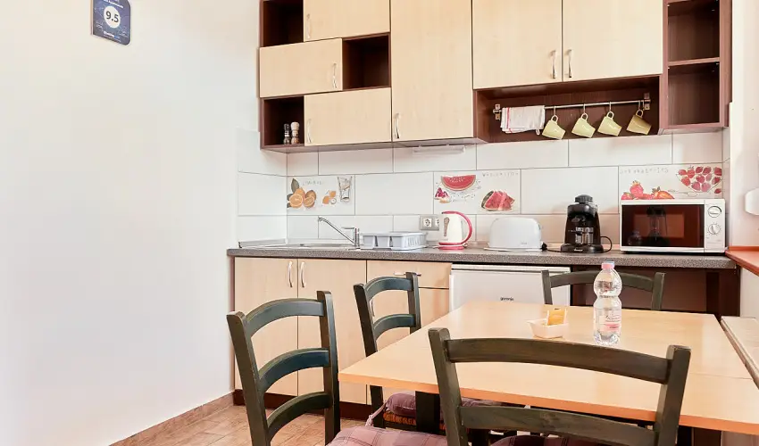 O�zis Apartmanok M�rahalom M�rahalom - M�jus 1.