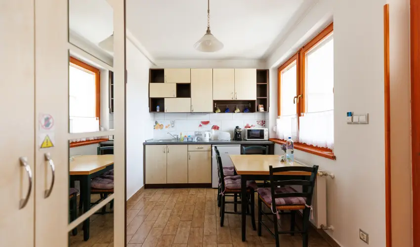 O�zis Apartmanok M�rahalom M�rahalom - M�jus 1.