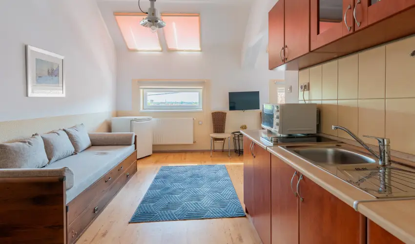 Ozis Hotel  Nagykanizsa - Mjus 1. (min. 2 j)