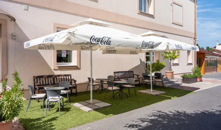 Ozis Hotel  Nagykanizsa - Mjus 1. (min. 2 j)