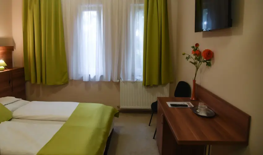 Ozis Wellness Panzi Szigetszentmikls - Mjus 1. 