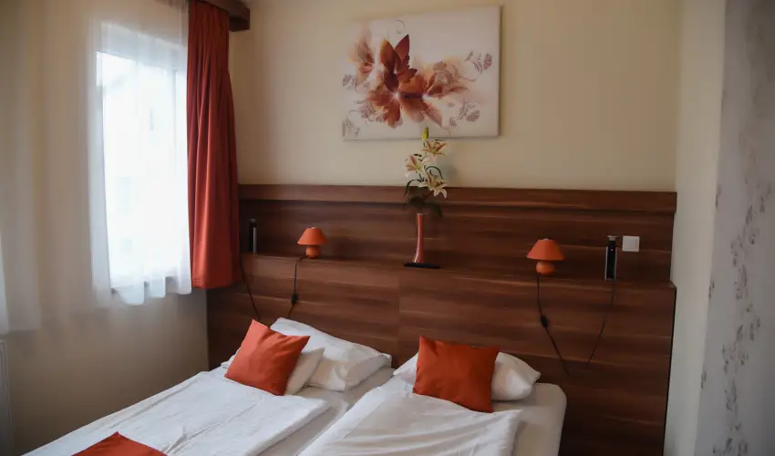 Ozis Wellness Panzi Szigetszentmikls - Mjus 1. 