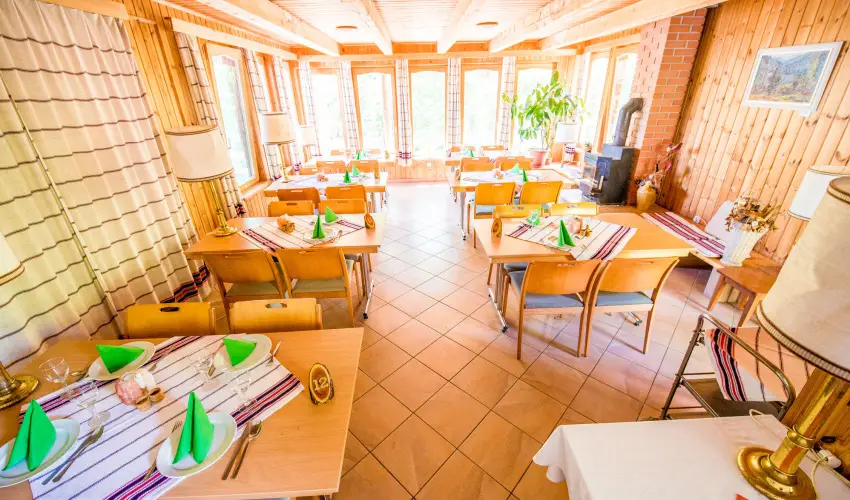 ko-Park Panzi Szarvask - Mjus 1. 