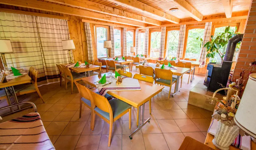 ko-Park Panzi Szarvask - Mjus 1. 