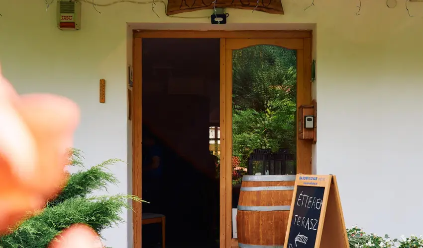 ko-Park Panzi Szarvask - Mjus 1. 