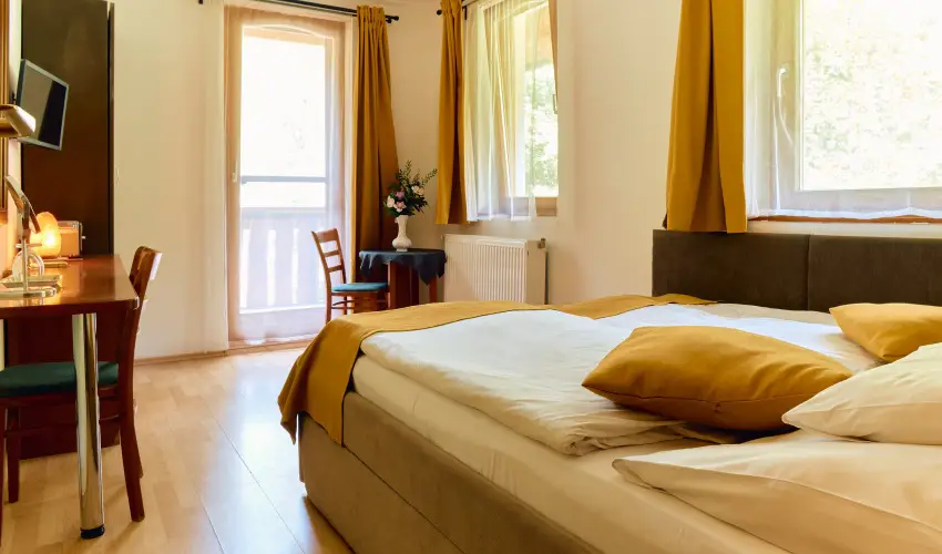 ko-Park Panzi Szarvask - Mjus 1. 