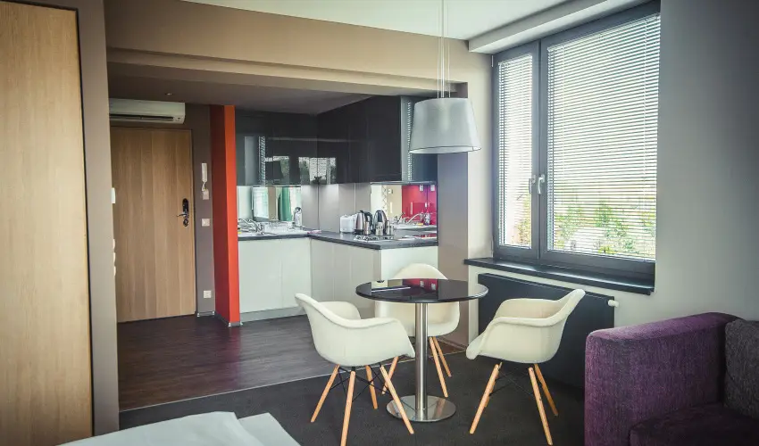 Onyx Luxury Srvr Srvr - Mjus 1. (min. 2 j)