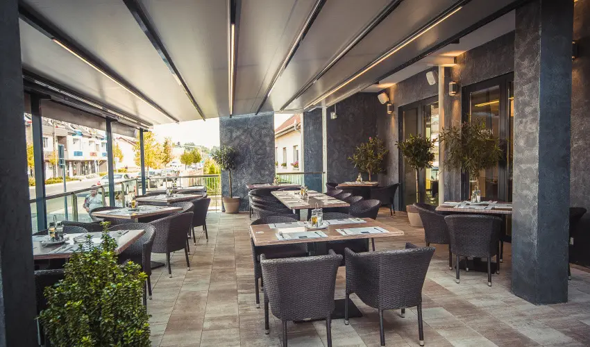 Onyx Luxury Srvr Srvr - Mjus 1. (min. 2 j)