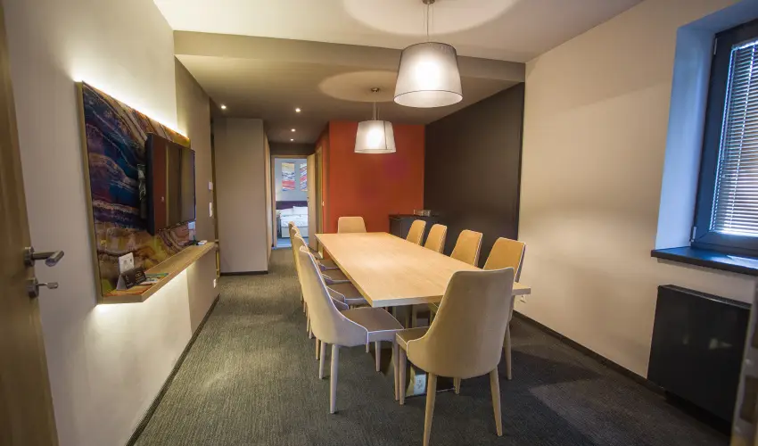 Onyx Luxury Srvr Srvr - Mjus 1. (min. 2 j)