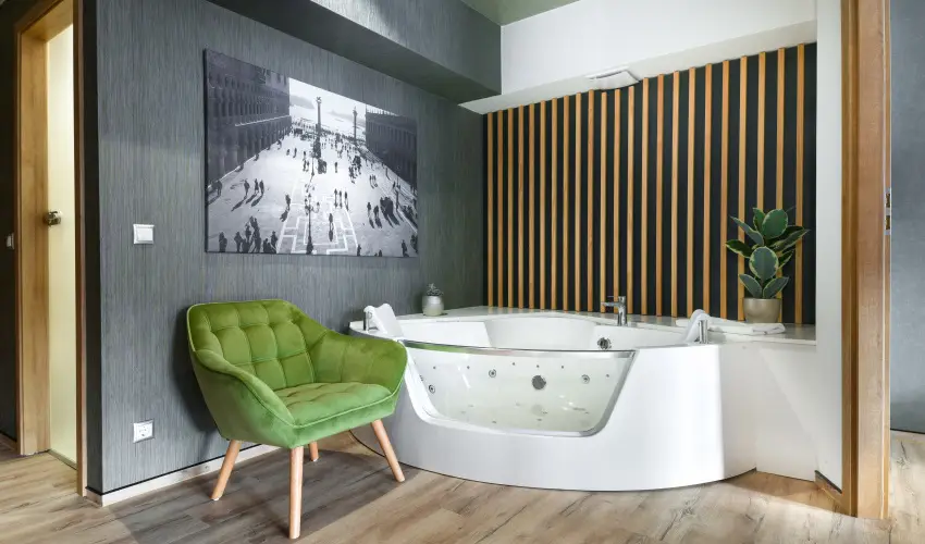 Onyx Luxury Srvr Srvr - Mjus 1. (min. 2 j)