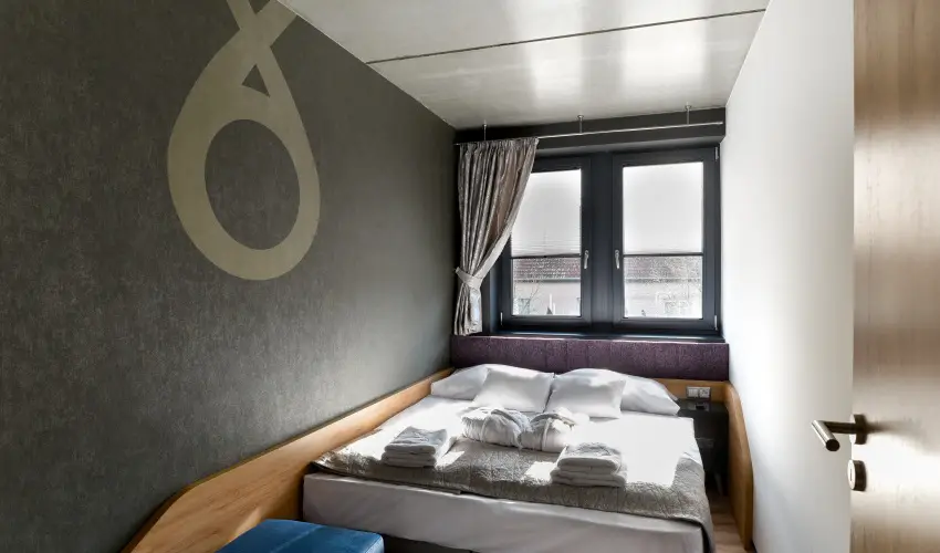 Onyx Luxury Srvr Srvr - Mjus 1. (min. 2 j)