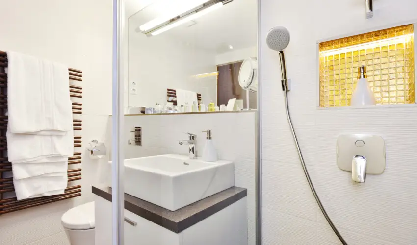 Opera Garden Hotel & Apartments Budapest - Mjus 1. - teljes elrefizetssel (min. 2 j)