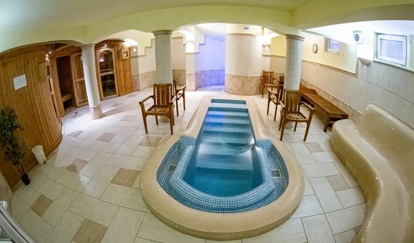 reg Miskolcz Hotel Miskolc - Mjus 1.