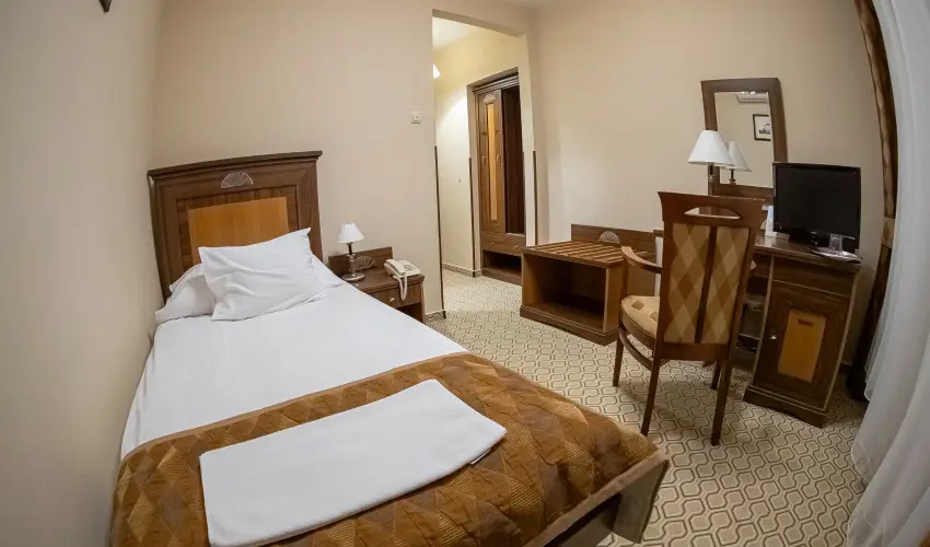 reg Miskolcz Hotel Miskolc - Mjus 1.