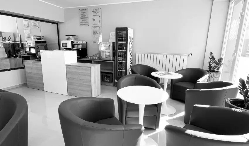 �reg-t� Hotel Tata - M�jus 1. 