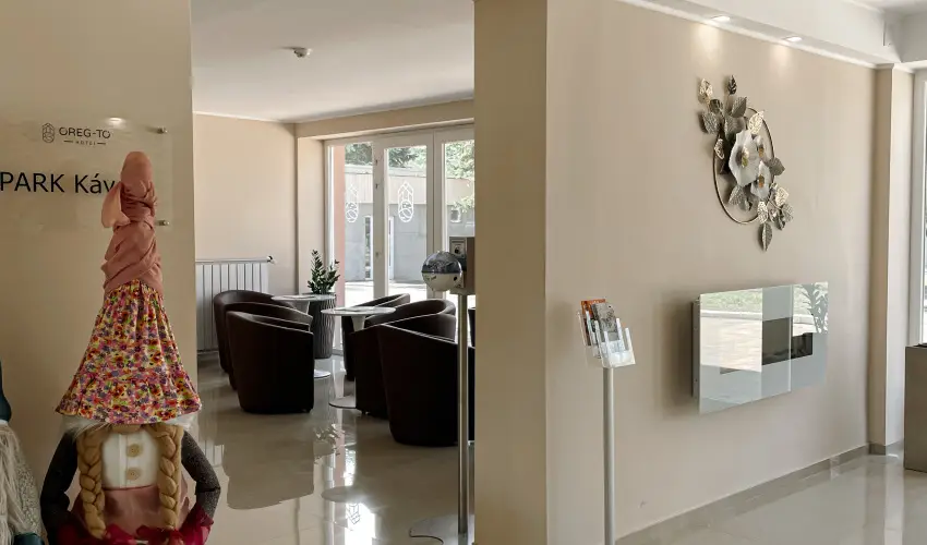 reg-t Hotel Tata - Mjus 1. 