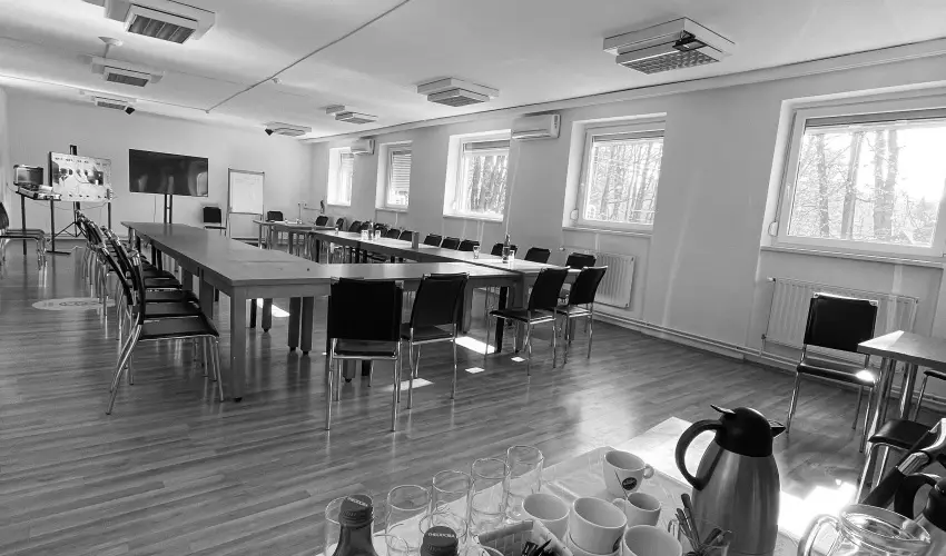 �reg-t� Hotel Tata - M�jus 1. 