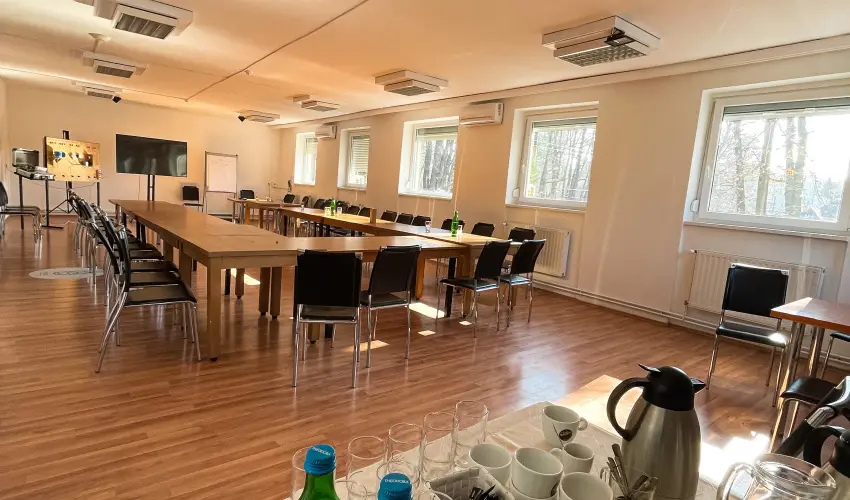 reg-t Hotel Tata - Mjus 1. 