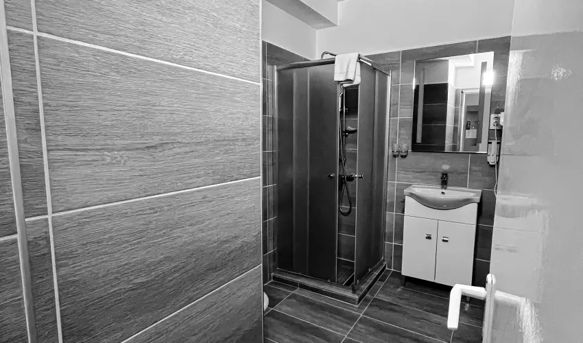 �reg-t� Hotel Tata - M�jus 1. 