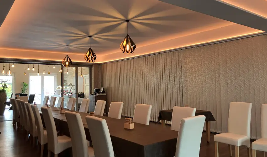 reg-t Hotel Tata - Mjus 1. 