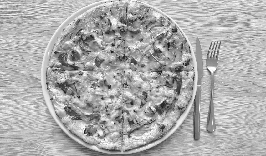 �reg-t� Hotel Tata - M�jus 1. 