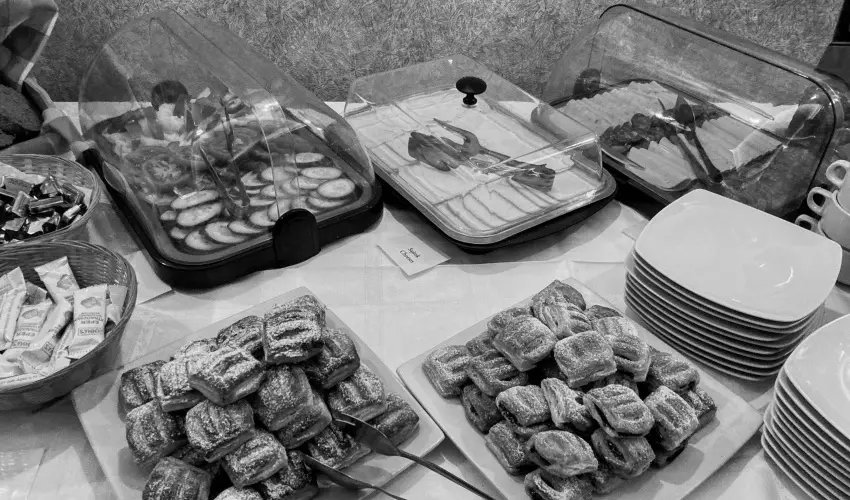 �reg-t� Hotel Tata - M�jus 1. 