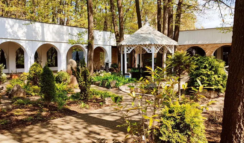 reg-t Hotel Tata - Mjus 1. 