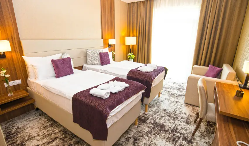 Outlet Hotel Polgr Polgr - Majlis 