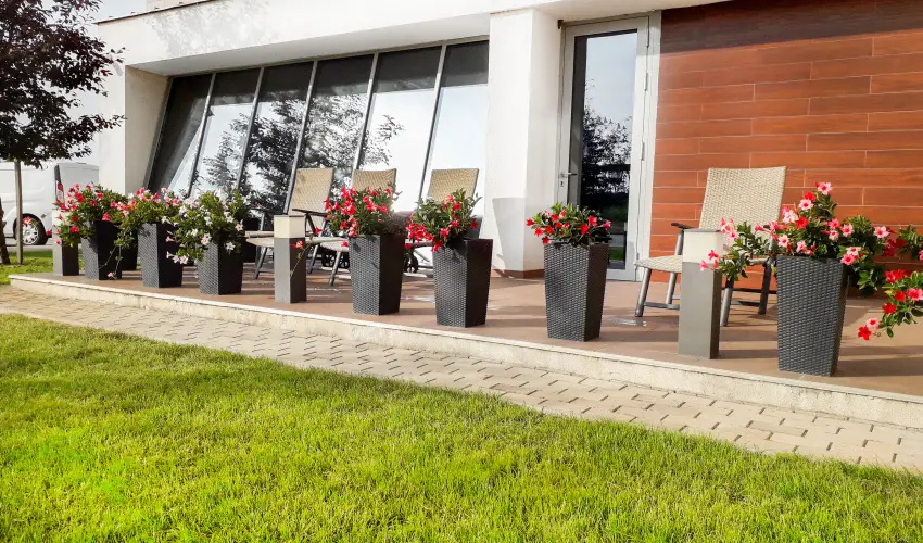 Outlet Hotel Polgr Polgr - Majlis 