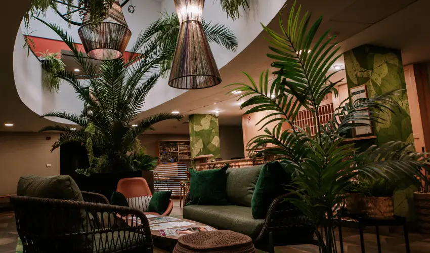 Park Hotel S�st� Ny�regyh�za - M�jus 1. - teljes el�refizet�ssel (min. 2 �j)