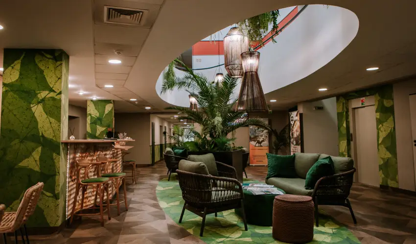 Park Hotel S�st� Ny�regyh�za - M�jus 1. - teljes el�refizet�ssel (min. 2 �j)