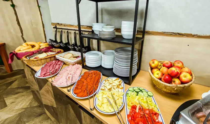 Park Hotel S�st� Ny�regyh�za - M�jus 1. - teljes el�refizet�ssel (min. 2 �j)