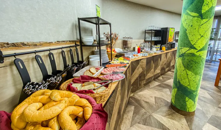 Park Hotel S�st� Ny�regyh�za - M�jus 1. - teljes el�refizet�ssel (min. 2 �j)